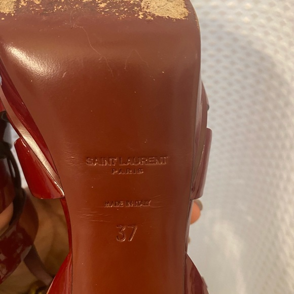 YSL Amarena Tribute Patent Leather Sandals - Picture 4 of 6